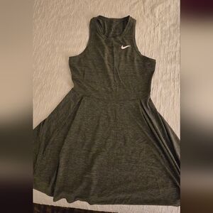 Nike Court Dri-Fit Advantage Tennis Dress Slim Fit Gray Dress